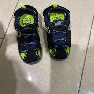 Toddler boys size 11 watershoe